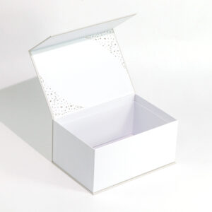 Magnetic Closure Box