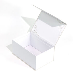 Magnetic Closure Box